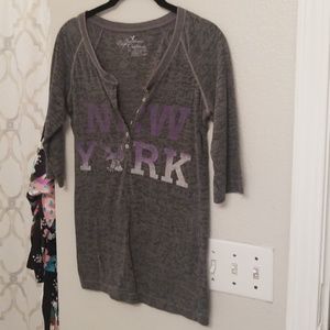 Grey 3/4 sleeve shirt
